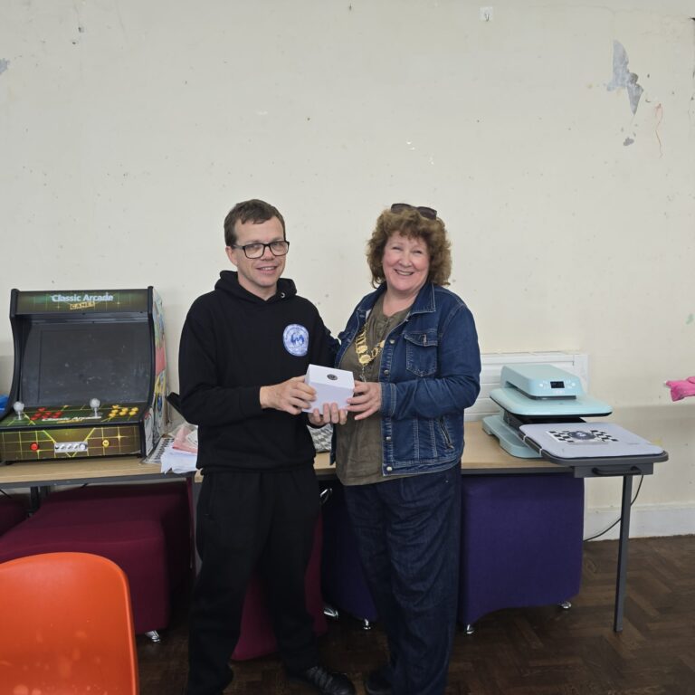 Mayor Highlights Community Support During Visits to Local Organisations